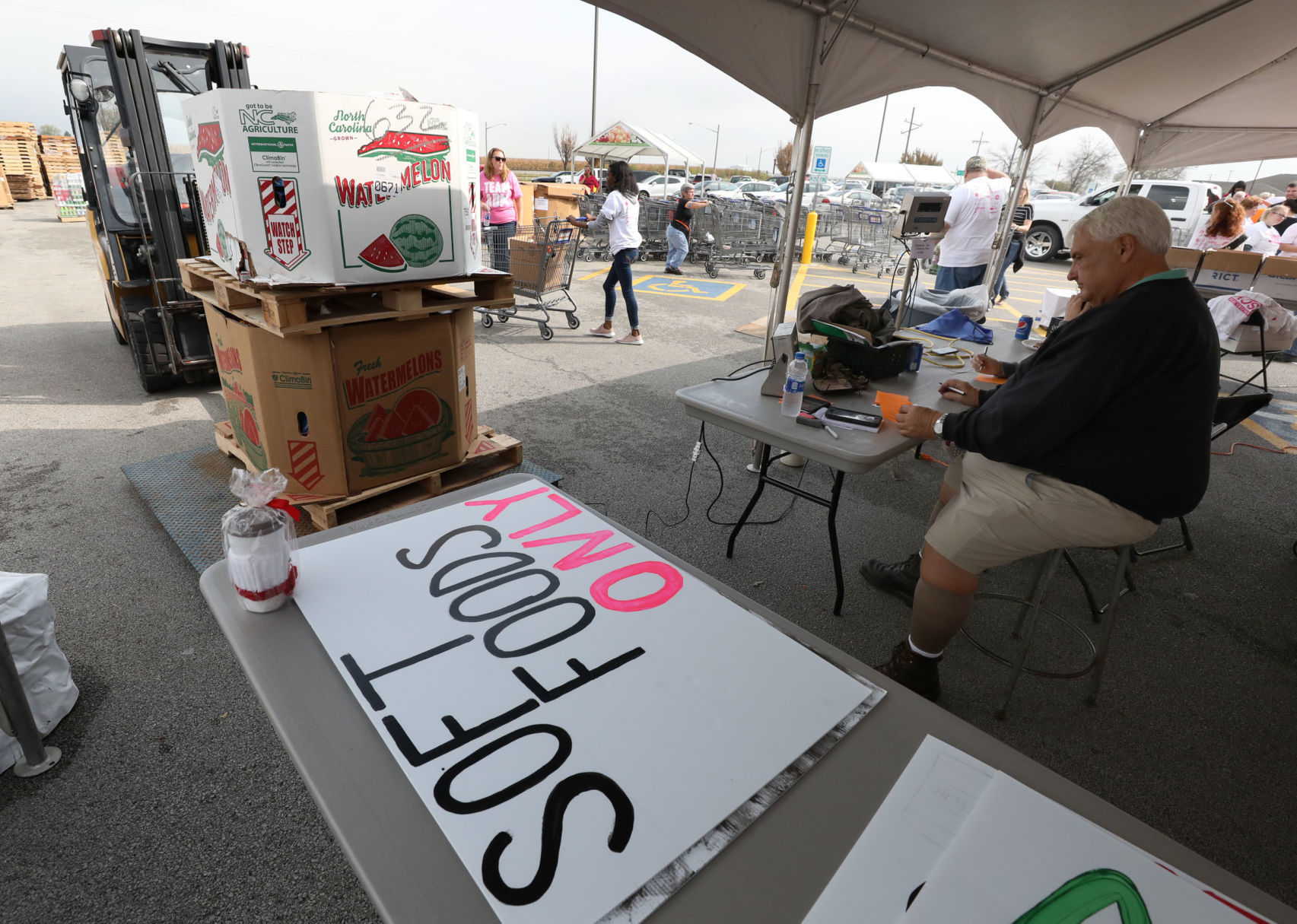 WSOY Community Food Drive 10 10.5.18.jpg